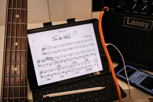 數字時代的音樂創作 從實體樂器到虛擬鍵盤的融合